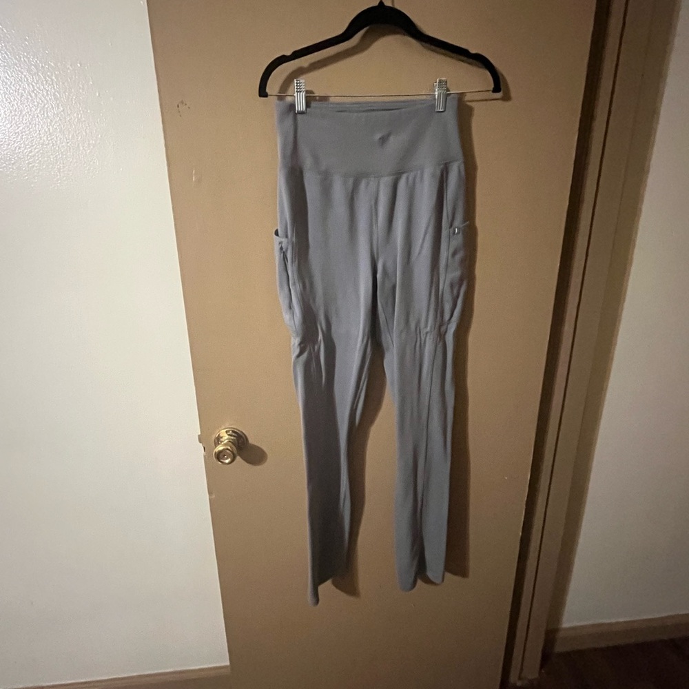 COPY - Jaanuu spinryx grey yoga pants size small